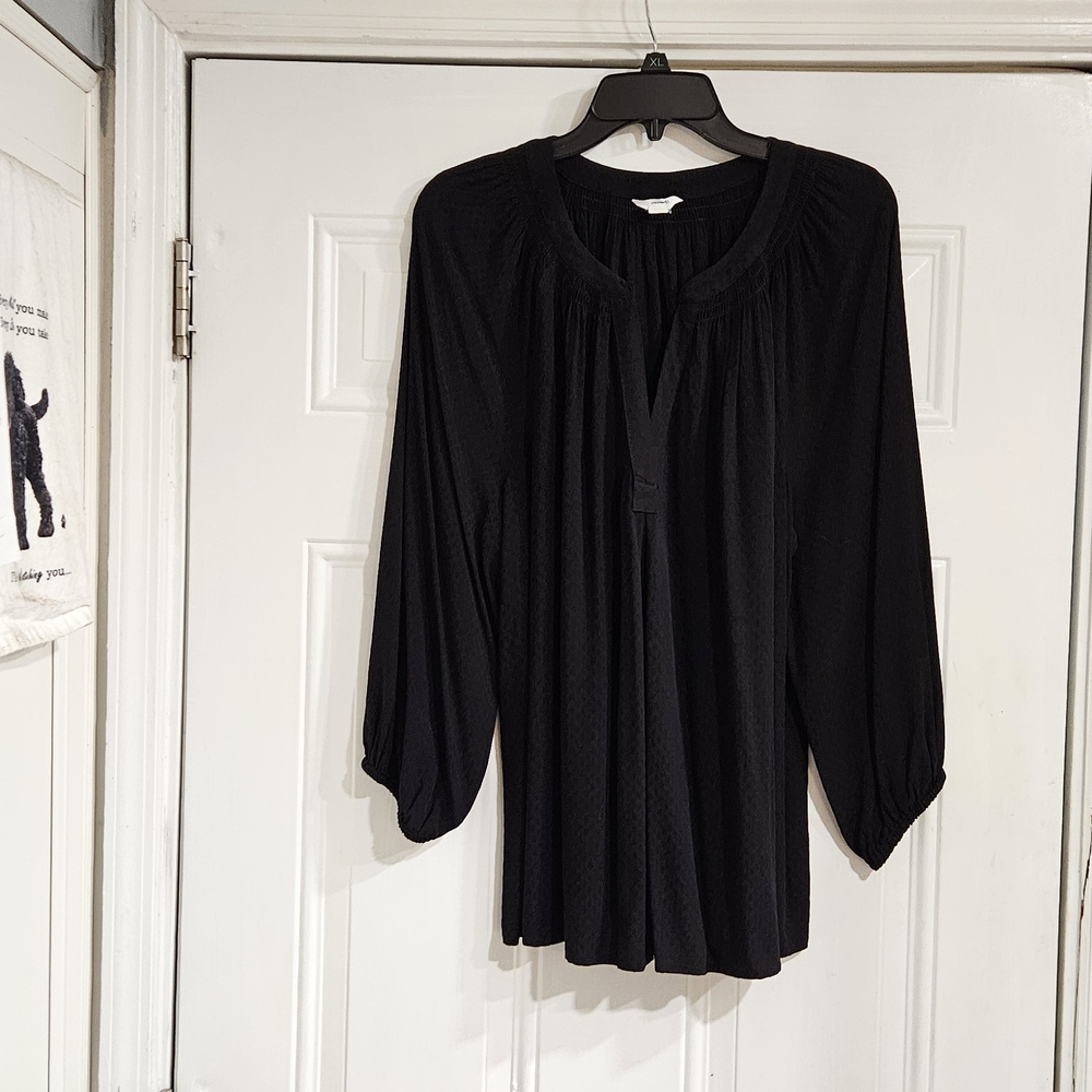 Crown & Ivy Black Women's Blouse